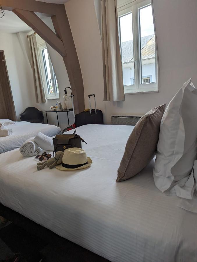 Hotel Le Lion D'Or Bernay  Esterno foto