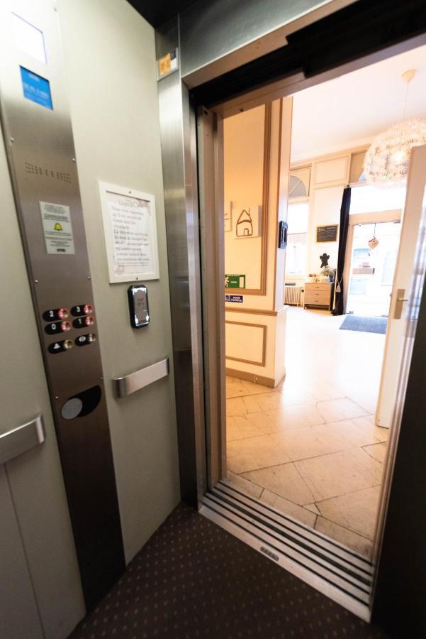 Hotel Le Lion D'Or Bernay  Esterno foto